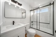 Photo - 936 Centennial St