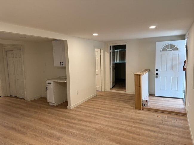 Building Photo - 219 El Medio St Unit 225