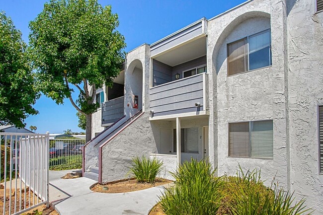 Photo - Oakleaf Apartments