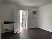 Photo - 3926 W 28th St Unit 3926 1/2 W 28th St