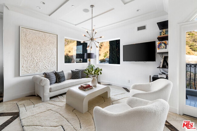 Building Photo - 2063 Wattles Dr Rental