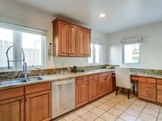 Photo - (Ellie:B) 900-902 Havenhurst Drive &amp; 8117 Willoughby Avenue Unit 902