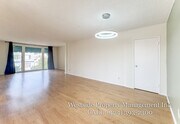 Photo - 1014 N Spaulding Ave Apartments