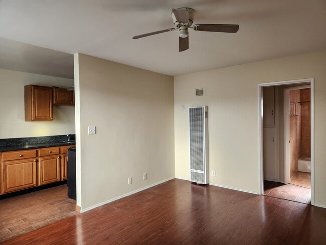 Photo - 1226 Gower N St Unit 2