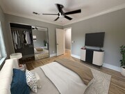 Photo - MOVE IN READY 2/2 with 2 Assigned Parking!... Unit 4