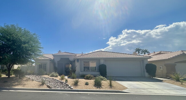 Photo - 275 Strada Nova