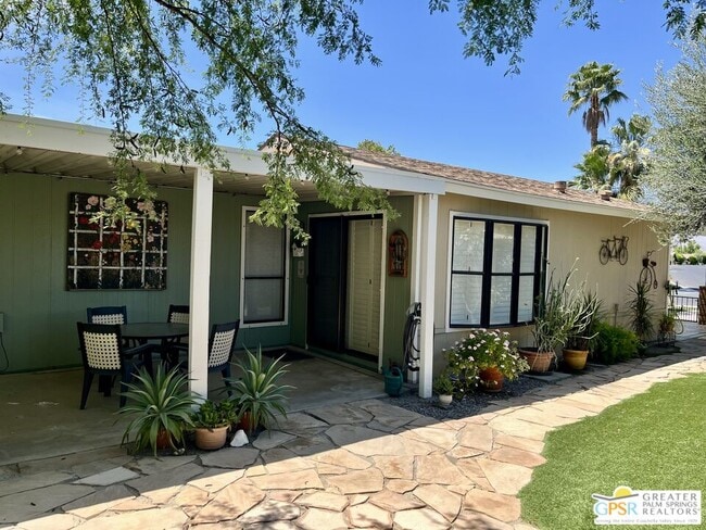 Photo - 73450 Country Club Dr