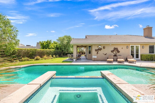 Photo - 78150 Calico Glen Dr