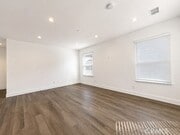 Photo - 10946 Wagner St