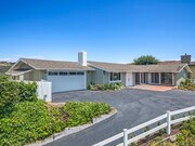 Photo - 1060 Palisair Pl House