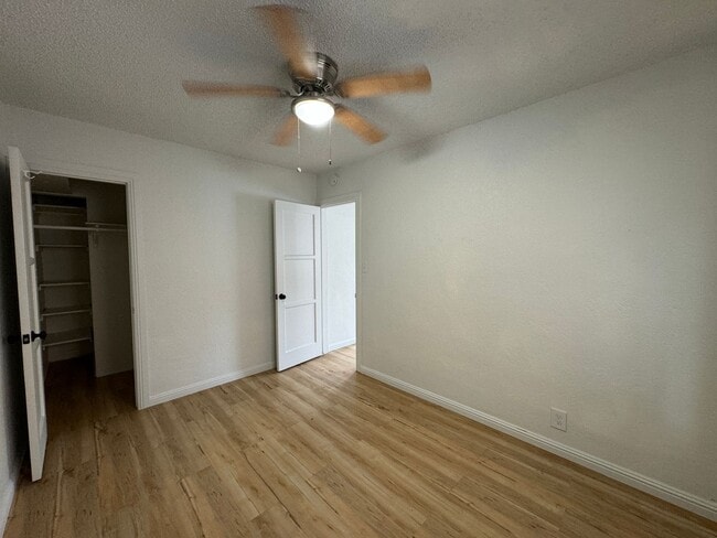 Photo - 2110 1/2-2110 1/2 Linden Ave Unit 2110
