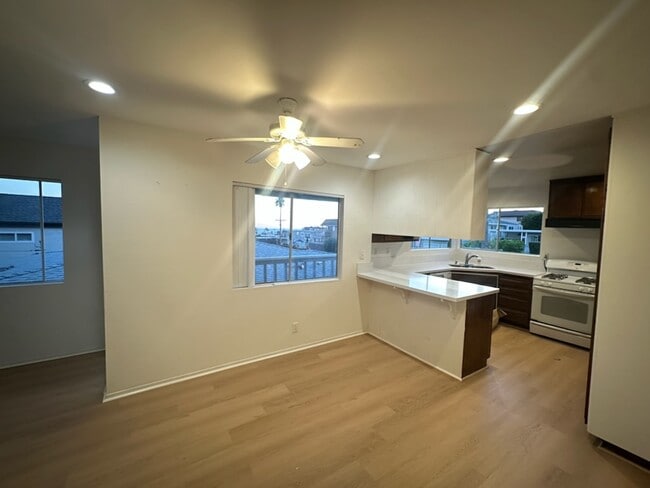 Photo - 33772 Violet Lantern St Unit B