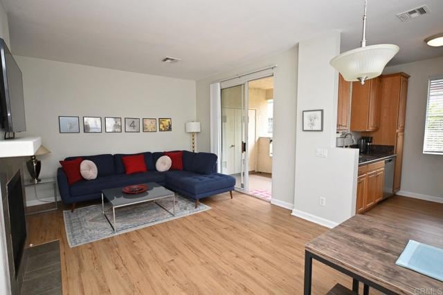 Building Photo - 10880 Sabre Hill Dr Unit 298