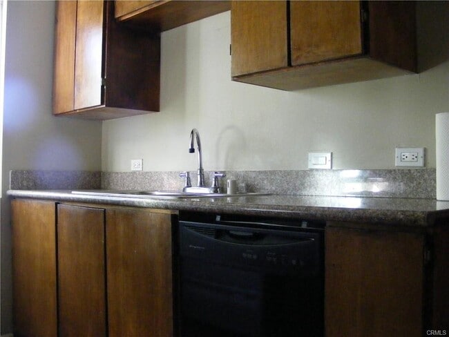 Photo - 400 N Acacia Ave Unit B35