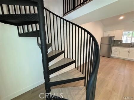 Photo - 7919 Bothwell Rd