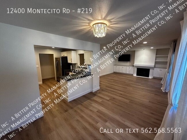 Building Photo - 12400 Montecito Rd Unit #219