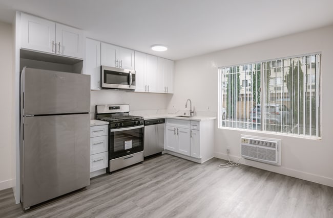 Photo - 6861 Sepulveda Blvd Condo Unit 18