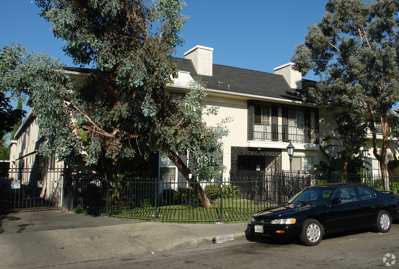 Rosemead Apartments - Rosemead Apartments