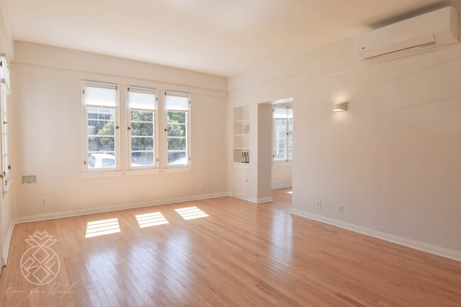 Building Photo - 1069 S Holt Ave Unit 8603