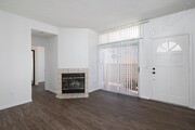 Photo - 1420 Hornblend St