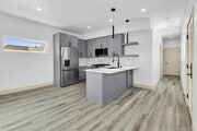 Photo - 422 Arbor Dr