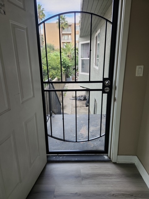 Photo - 1012 E Adams Blvd Unit 2