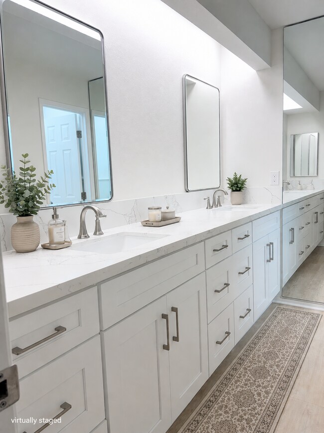 Photo - 15231 Magnolia Blvd Unit 112