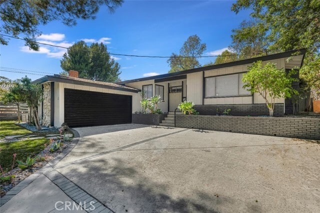 Photo - 9425 McLennan Ave.