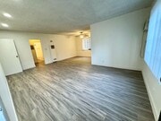 Photo - 3728 S Bentley Ave Apartment Unit 3