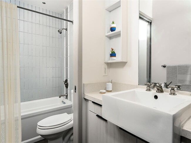 Photo - The Broadway Lofts