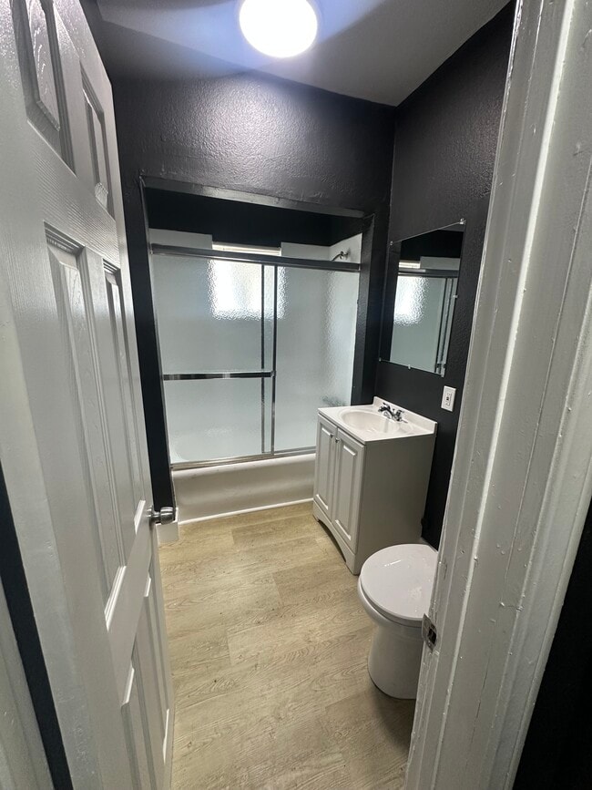 Photo - 248 E 54th, Los Angeles Unit 248