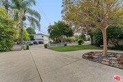 Photo - 125 Evergreen St