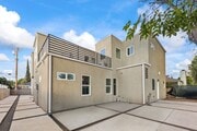 Photo - 19025 Bassett St Unit 19023