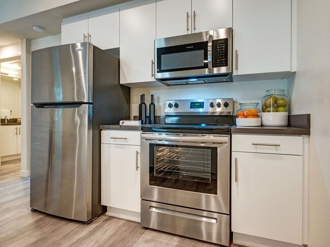 Photo - Discover Modern Living in This Stylish 1-2 Bedrooms Apartment!