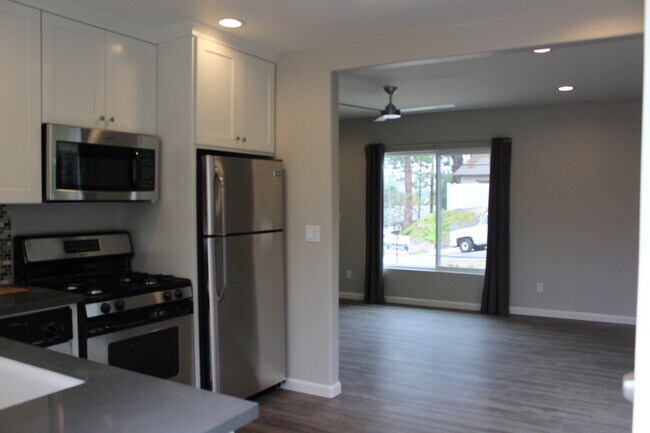 Photo - 7045-7045 Saranac St Unit 7043