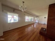 Photo - 1542 Alameda St House