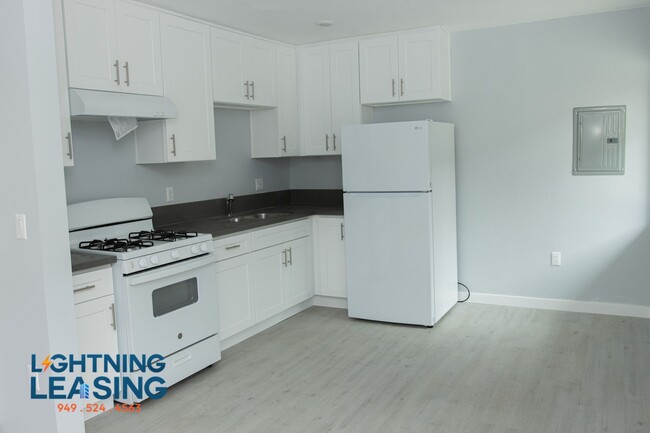 Photo - 3925 Gibraltar Ave Condo Unit 13D