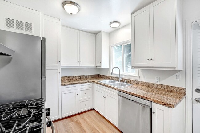 Photo - 1034 5th St Unit C