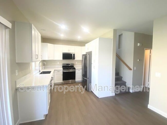 Photo - 43174 Teramo St