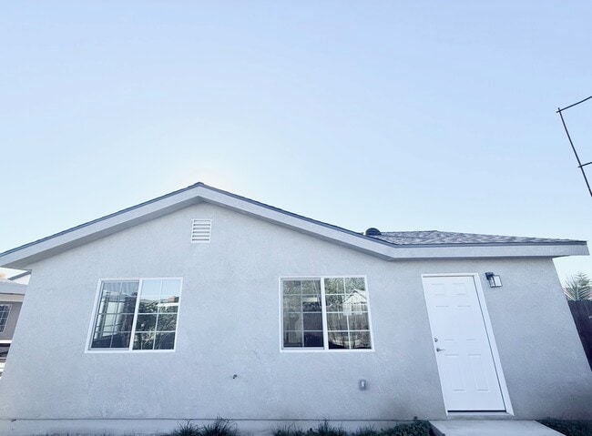 Photo - 983 Cottonwood Ct