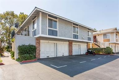 Photo - 527 Spring Rd