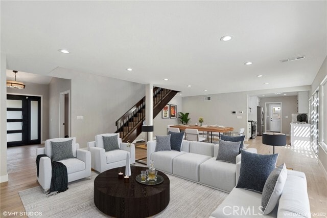 Photo - 17552 Wayne Ave