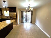 Photo - 227 W Cummings St