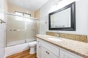 1BR, 1BA - 720SF - Bathroom - Stonegate Apartments