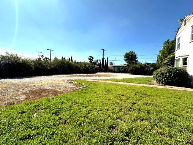 Photo - 10847 Balboa Blvd