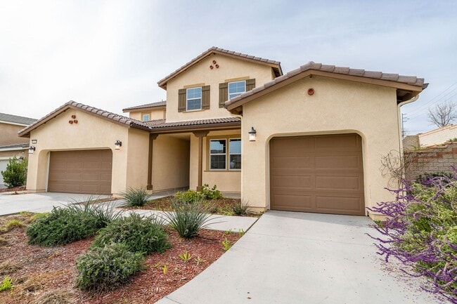 Photo - 6807 Rangeley Wy