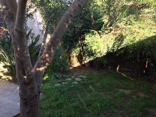 Building Photo - 440 W Lemon Ave