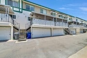 Photo - 4984 Argyle Dr