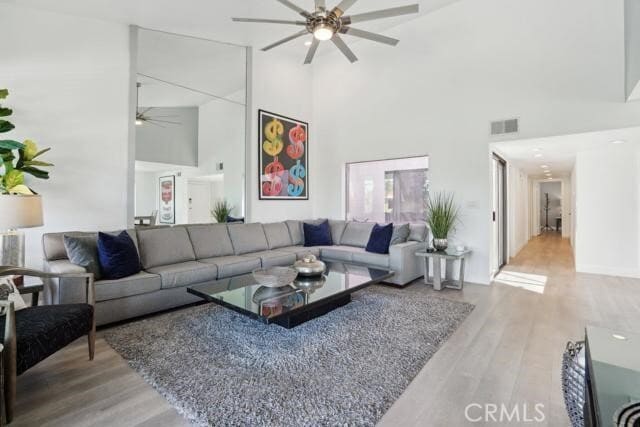 Photo - 10 Padron Way