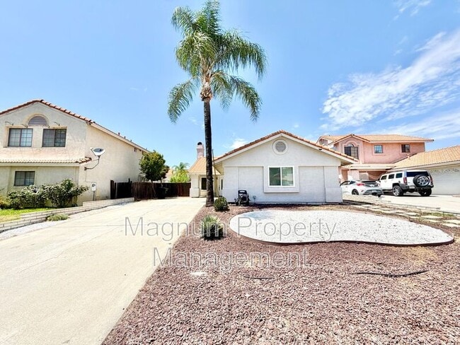 Building Photo - Rustic Glenn Dr 39721 (Ana)